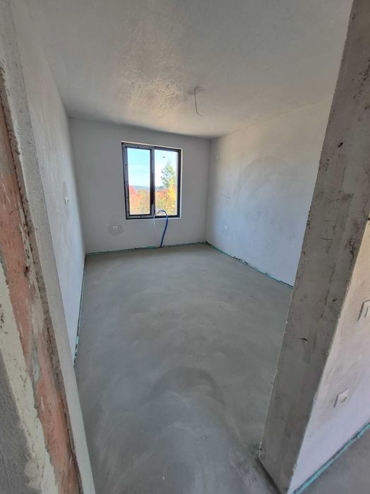 Продавам чисто нова къща в с. Керека,  общ. Дряново,  на 16 км. От Велико Търново