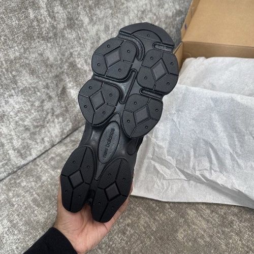 New Balance 9060 Нови Черни Маратонки [36-44 Номер]