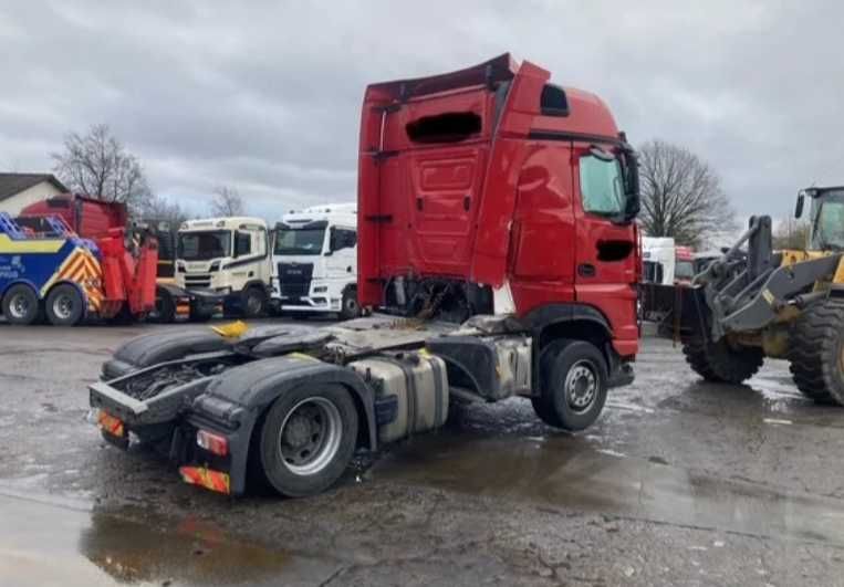 Dezmembrari camion Mercedes Actros MP3 4x2 6x2 cutii viteze punti