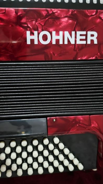 Аккордеон Accordion HOHNER Bravo ||| 120