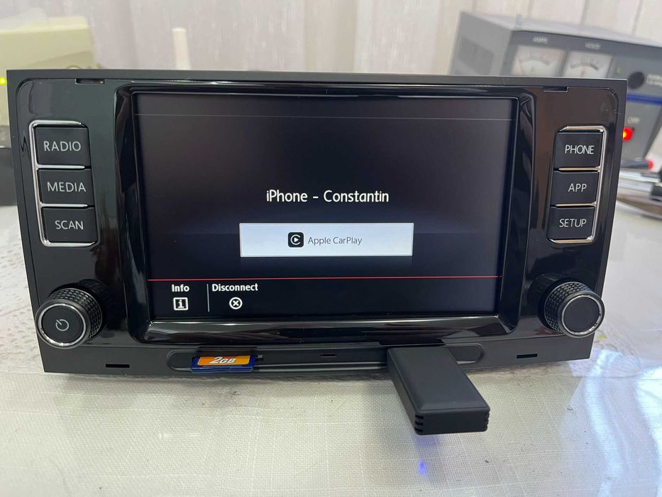 Navi RCD 880 vw pentru Caravelle,Touareg,T5