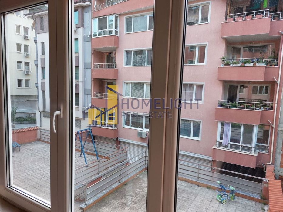 Двустаен апартамент в кв. Витоша