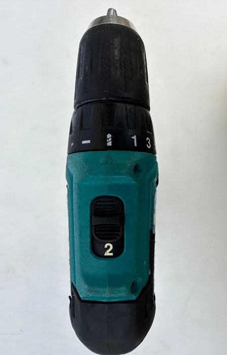 Makita DF333D - Акумулаторен винтоверт 2x12V 2.0Ah