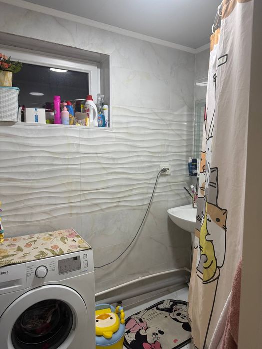 Продаётся квартира 4 х комнатная