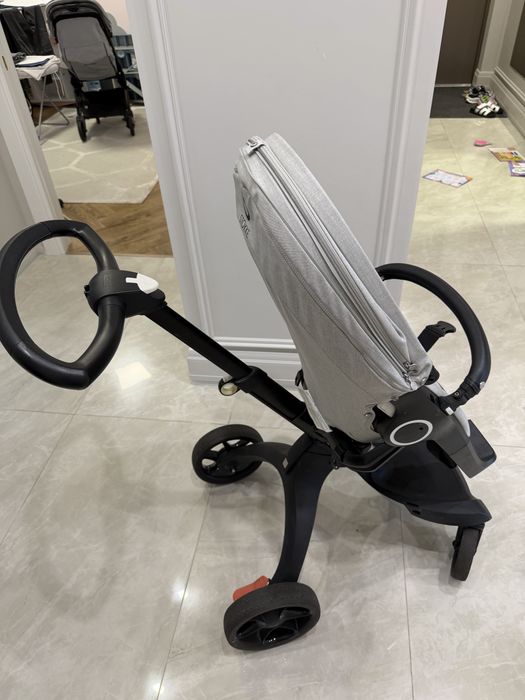 Коляская stokke.