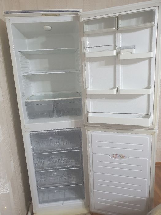 Продам холодильник