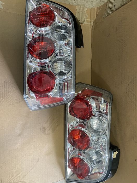 Set stopuri spate triple BMW E36 Coupe/cabrio tuning chrom  NOI