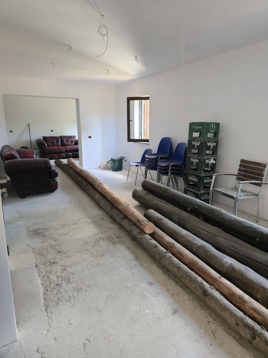 Casa de vânzare în comuna Gârcina 124 mp construcții