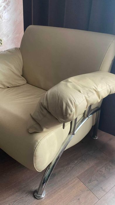 Фотьойл диван от естествена кожа