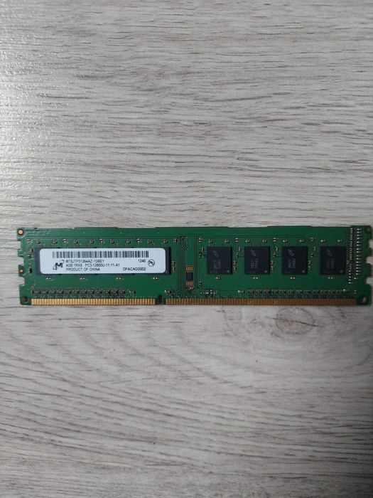 Memorie 4 Gb DDR3 Micron