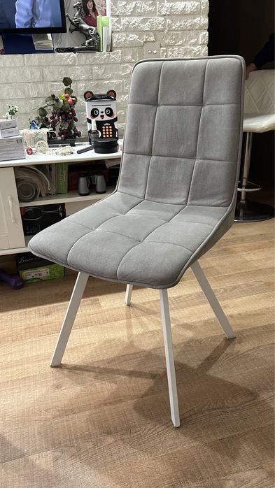 Стулья б/у в хорошем состоянии