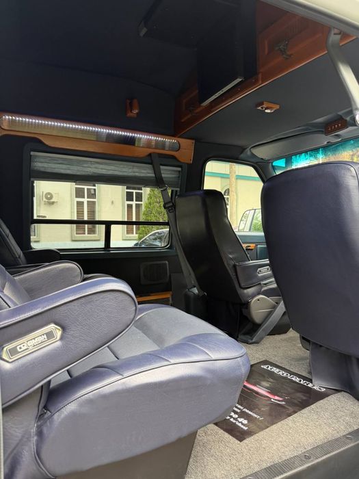 Ford Econoline Antikvar Noyob Madel