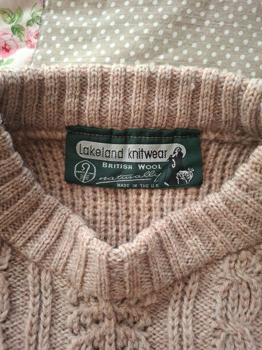 Свитер шерстяной