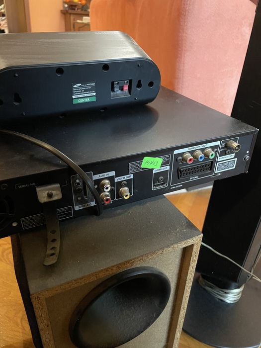 Система от тонколони за домашно кино (Samsung)