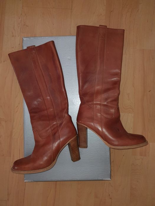 Cizme maro de piele cu toc