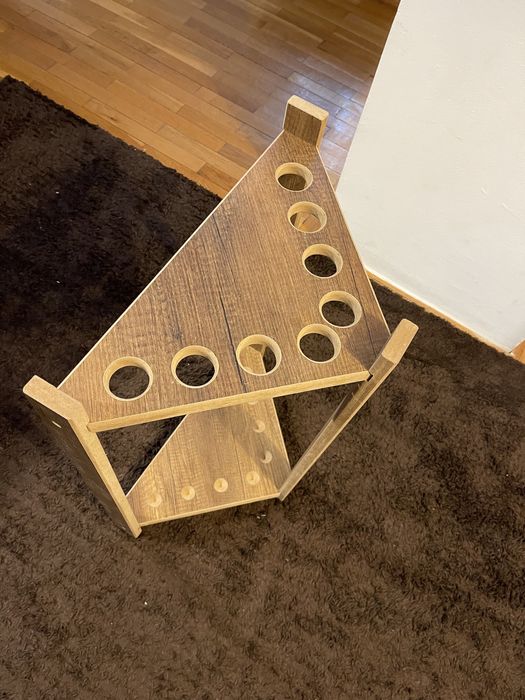 Suport de perete pentru tacuri biliard Oferta