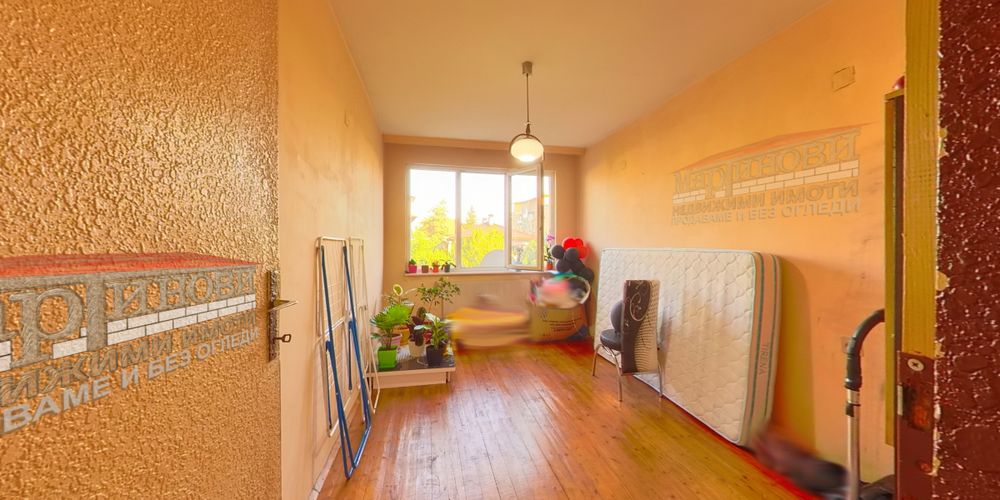 Продава се Тристаен апартамент в Монтана, Идеален център - 89 кв.м за 1634 €/кв.м - Снимка #4