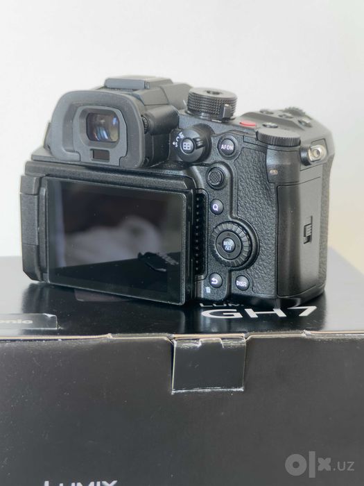 Продам камеру Panasonic GH7