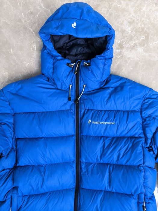 Peak Performance размер XL Зимно Пухено Яке