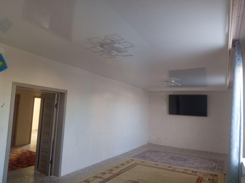 Үй сатылады. Продам дом