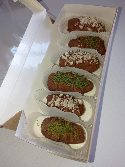 Финики в шоколаде