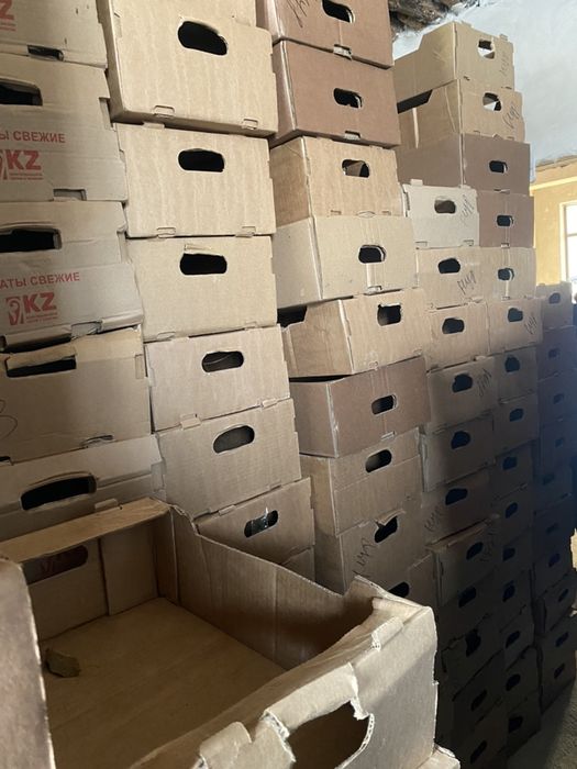 робот коробки