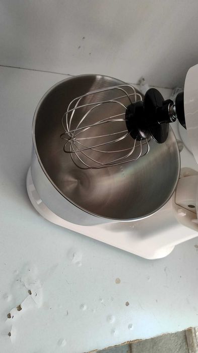Чисто нов Кухненски планетарен робот Lehmann 1500W 5L 12 скорости