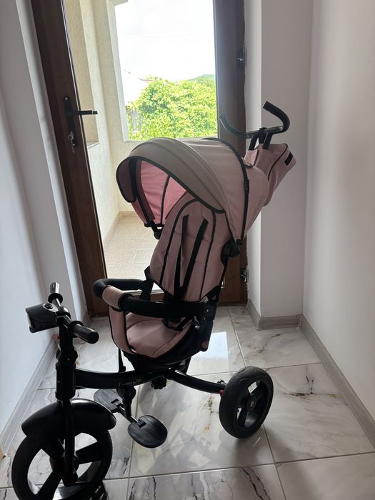 Tricicletă multifuncțională pentru copii.