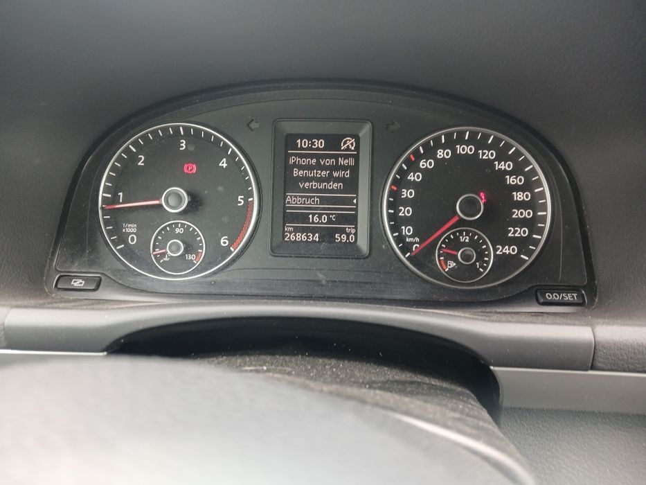 Volkswagen Touran 1.6 105 cai Cayc 6 viteze Facelift Propietar