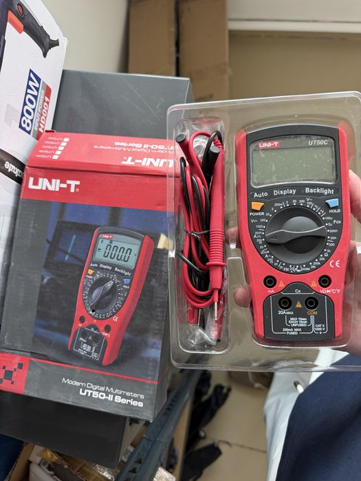 Продам цифровой мультиметр UNI-T UT50C