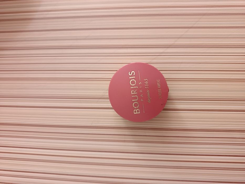 Румяна новая bourjois