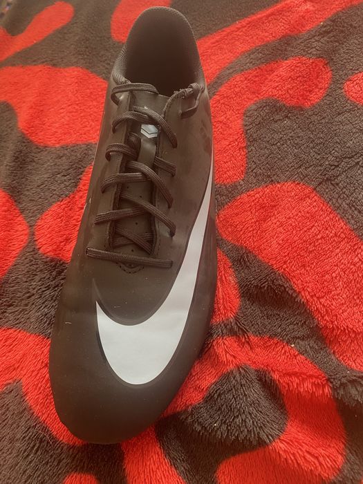 Adidasi de fotbal crampoane