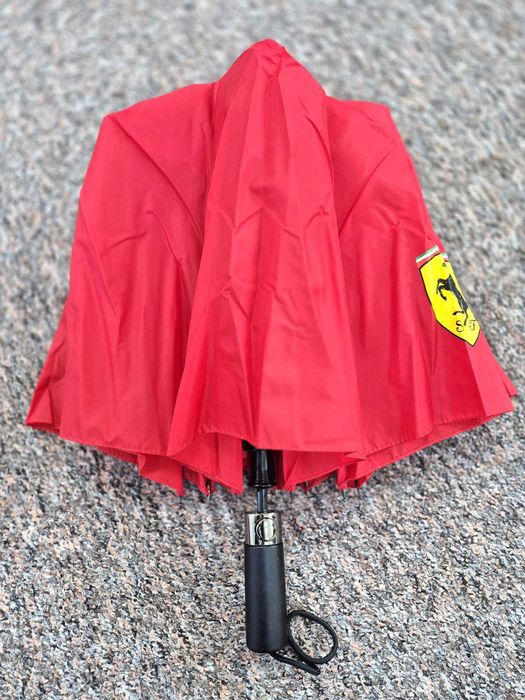 Vand umbrela Ferrari compacta rosie