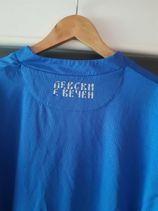 Фланелка на Левски