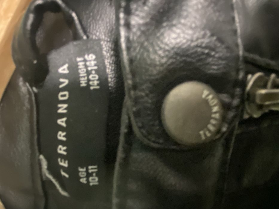 Детско кожено яке размер 140-146см