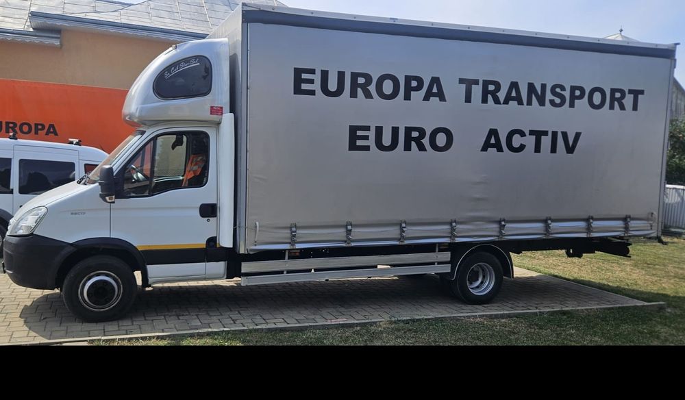 Vând Iveco  2012