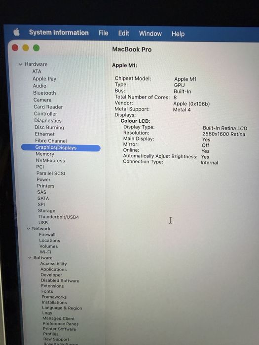 MacBook Pro 2020 M1 chip, 13-inch 8 GB/256