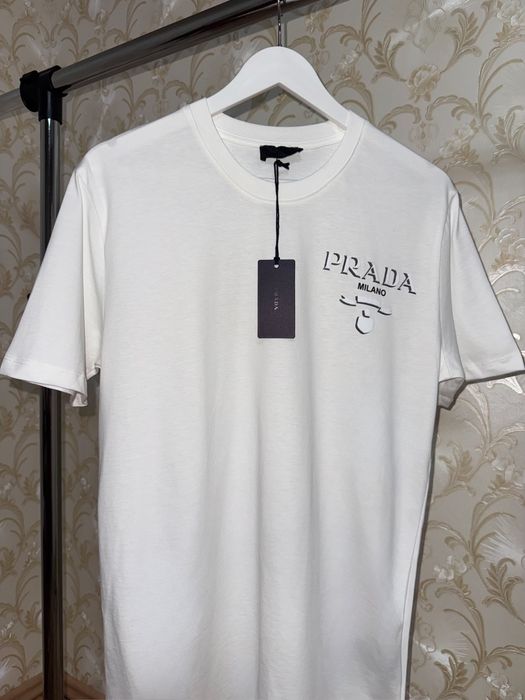 Tricou Prada Barbati