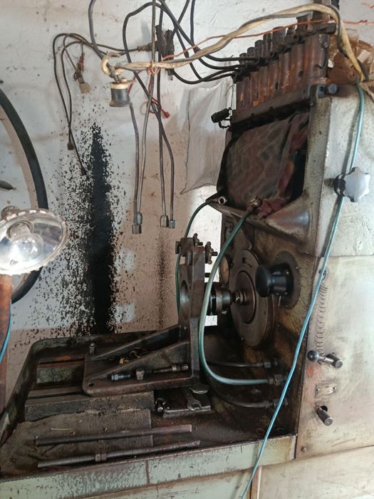 Топливный апаратураларни ремонт киладиган станок