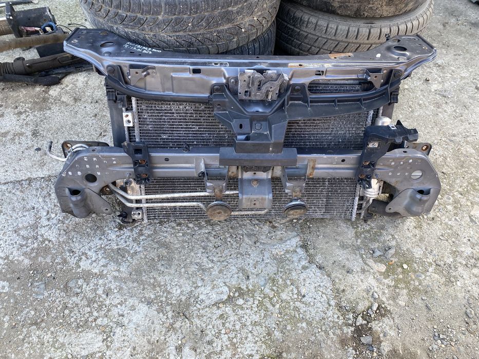 Trager Complect Citroen Ccrosser 2.2HDI Pret 1000 lei