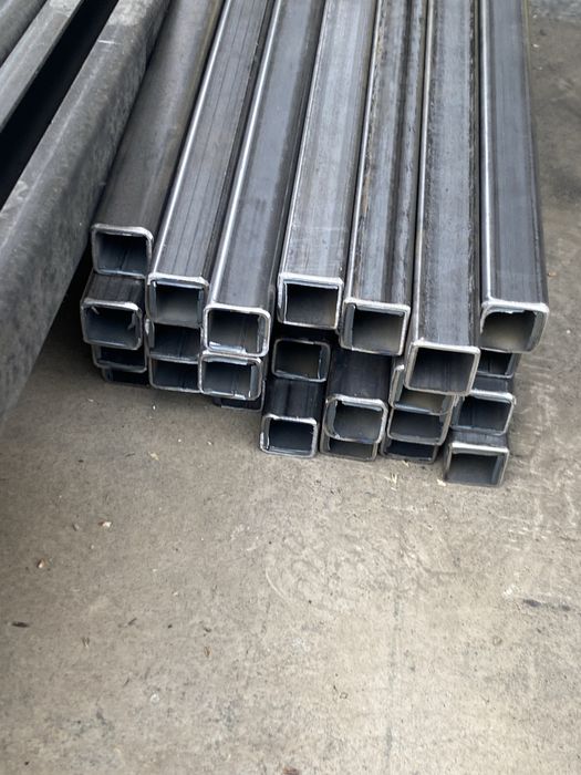 Confecții metalice porți culisante