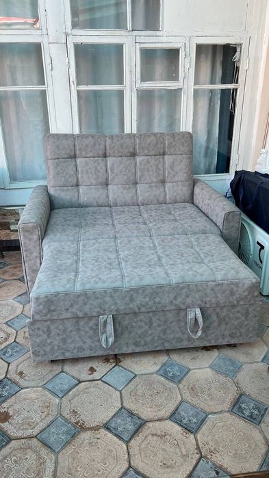 Кресло, диван сотилади срочно