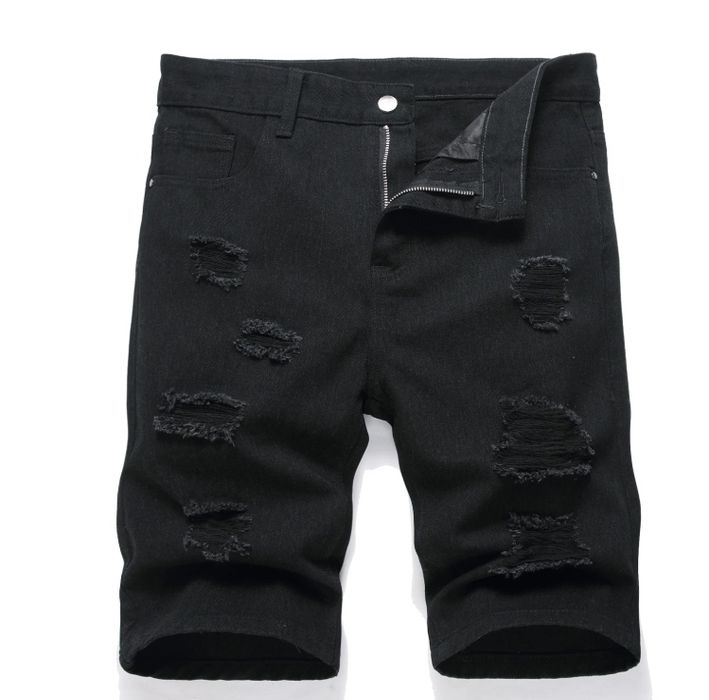 Diverse modele de blugi scurți/lungi