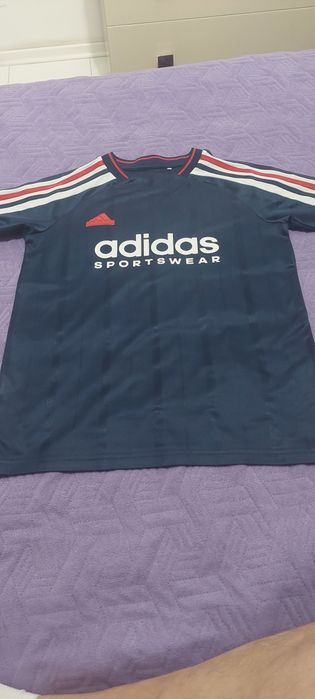 Tricou deosebit Adidas Sportswear Marimea 152
