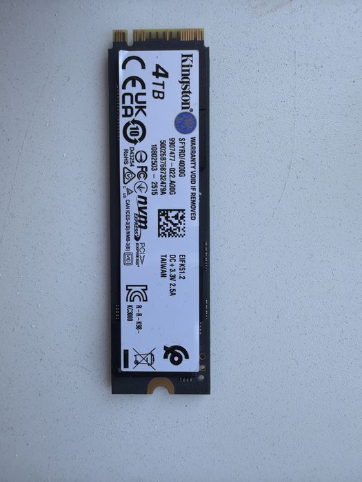Продаю  Kingston SSD M.2 на 4 TB