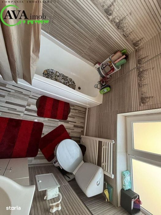 Apartament  3 semidecomandat , zona Central