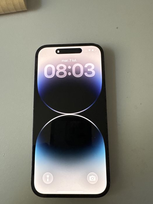 Vând telefon iPhone 14 Pro într-o stare perfectă