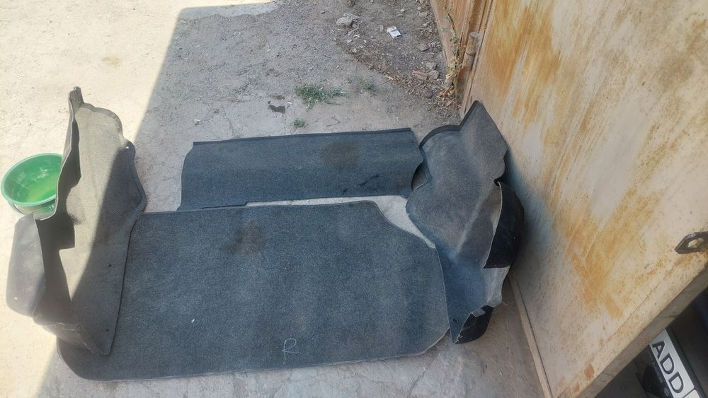 Ауди с-4  а-6 коврик