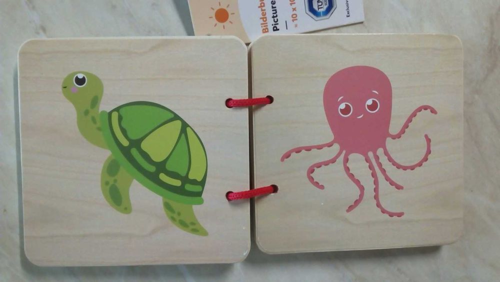 Нови дървени играчки,часовник,пъзел,морска детска книжка,кубчета