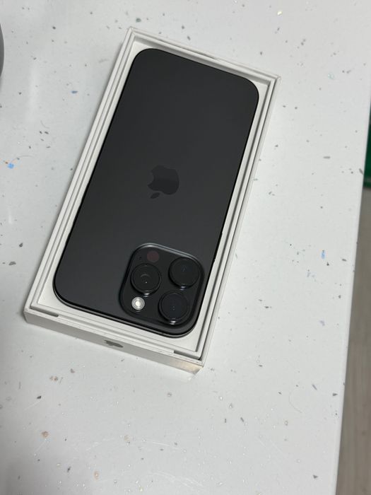 De vânzare iPhone 16 pro Max